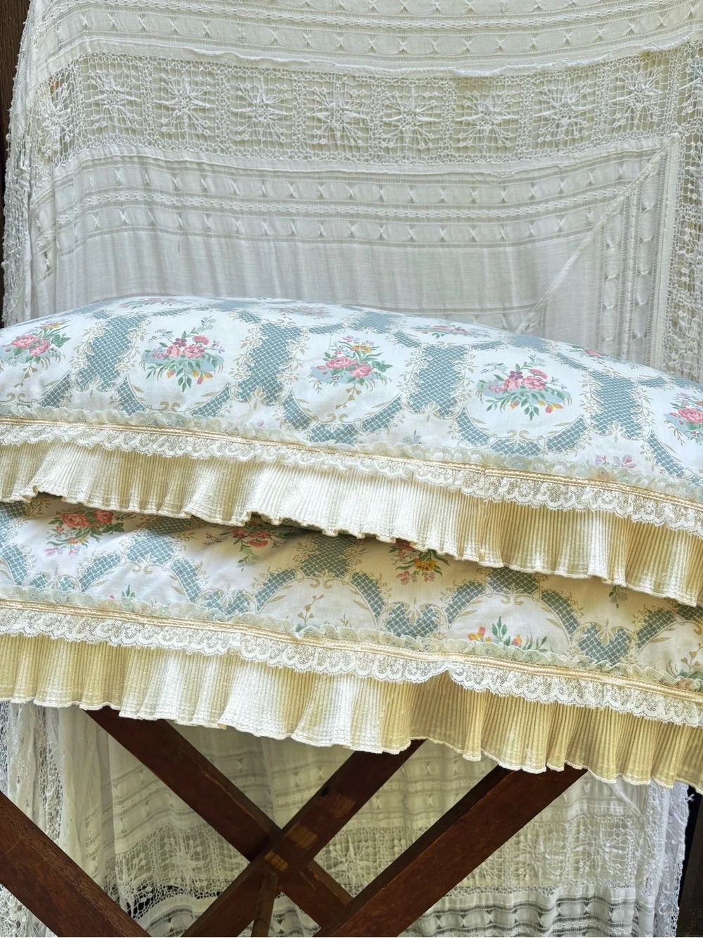 Victorian Set of 2 Pillow Cases/Shames  King with lace and ruffles
